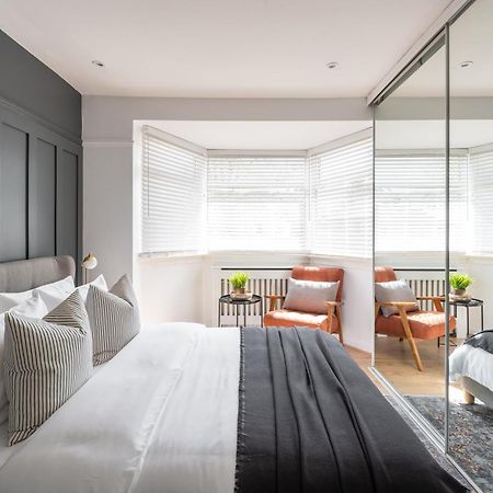 Large Luxury Solihull House - The Residence - Close To Nec - Sleeps 9 エクステリア 写真