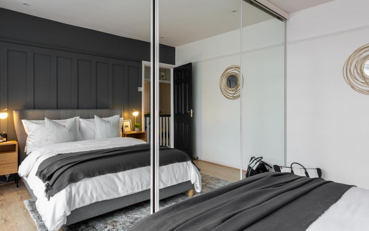 Large Luxury Solihull House - The Residence - Close To Nec - Sleeps 9 エクステリア 写真