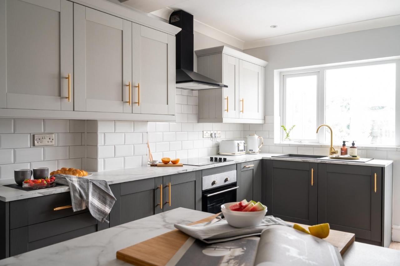 Large Luxury Solihull House - The Residence - Close To Nec - Sleeps 9 エクステリア 写真